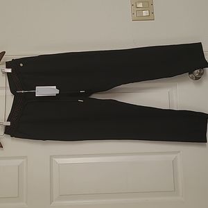 Nwt Rich&royal black stretch pant.